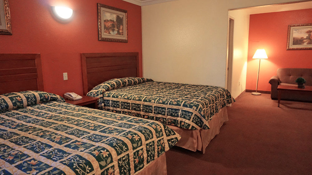 Regency Inn & Suites Downey Zewnętrze zdjęcie