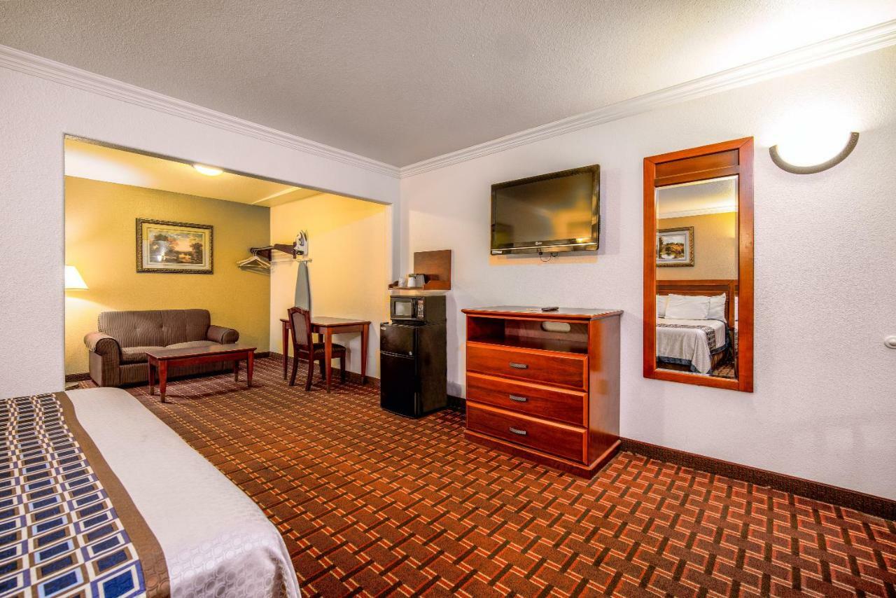 Regency Inn & Suites Downey Zewnętrze zdjęcie