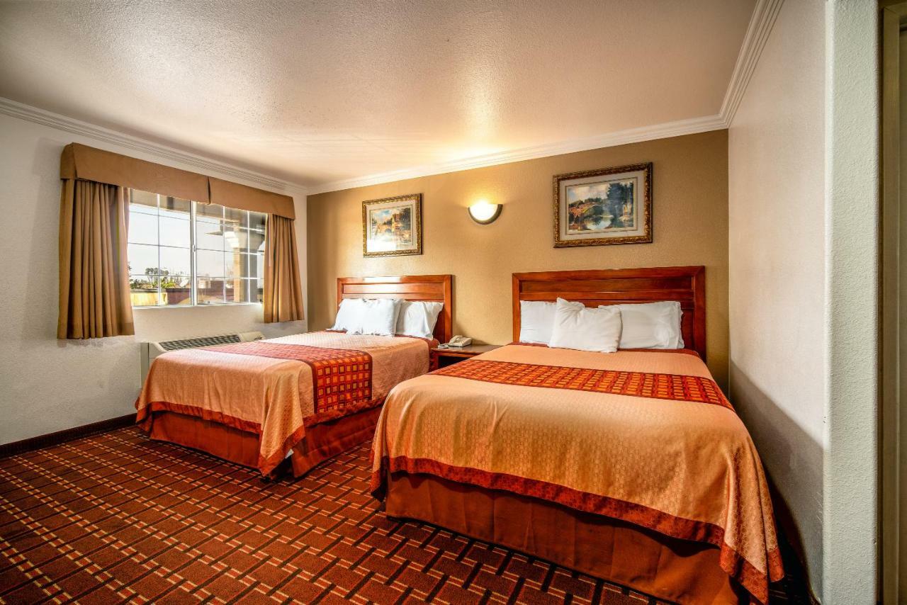 Regency Inn & Suites Downey Zewnętrze zdjęcie