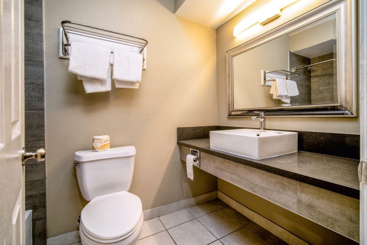 Regency Inn & Suites Downey Zewnętrze zdjęcie